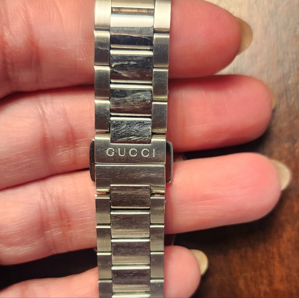 Gucci G-Timeless Watch 27MM - Picture 4 of 5